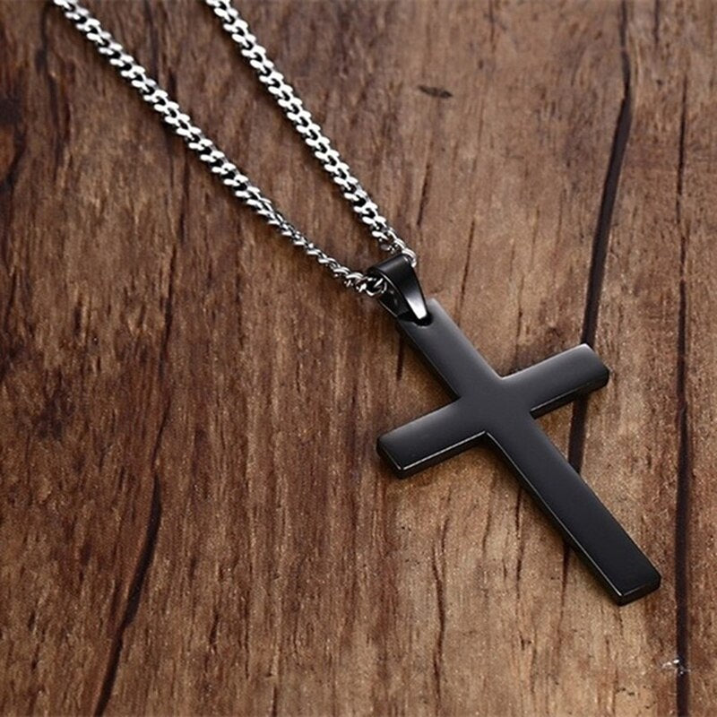 Classically Crossed Necklace